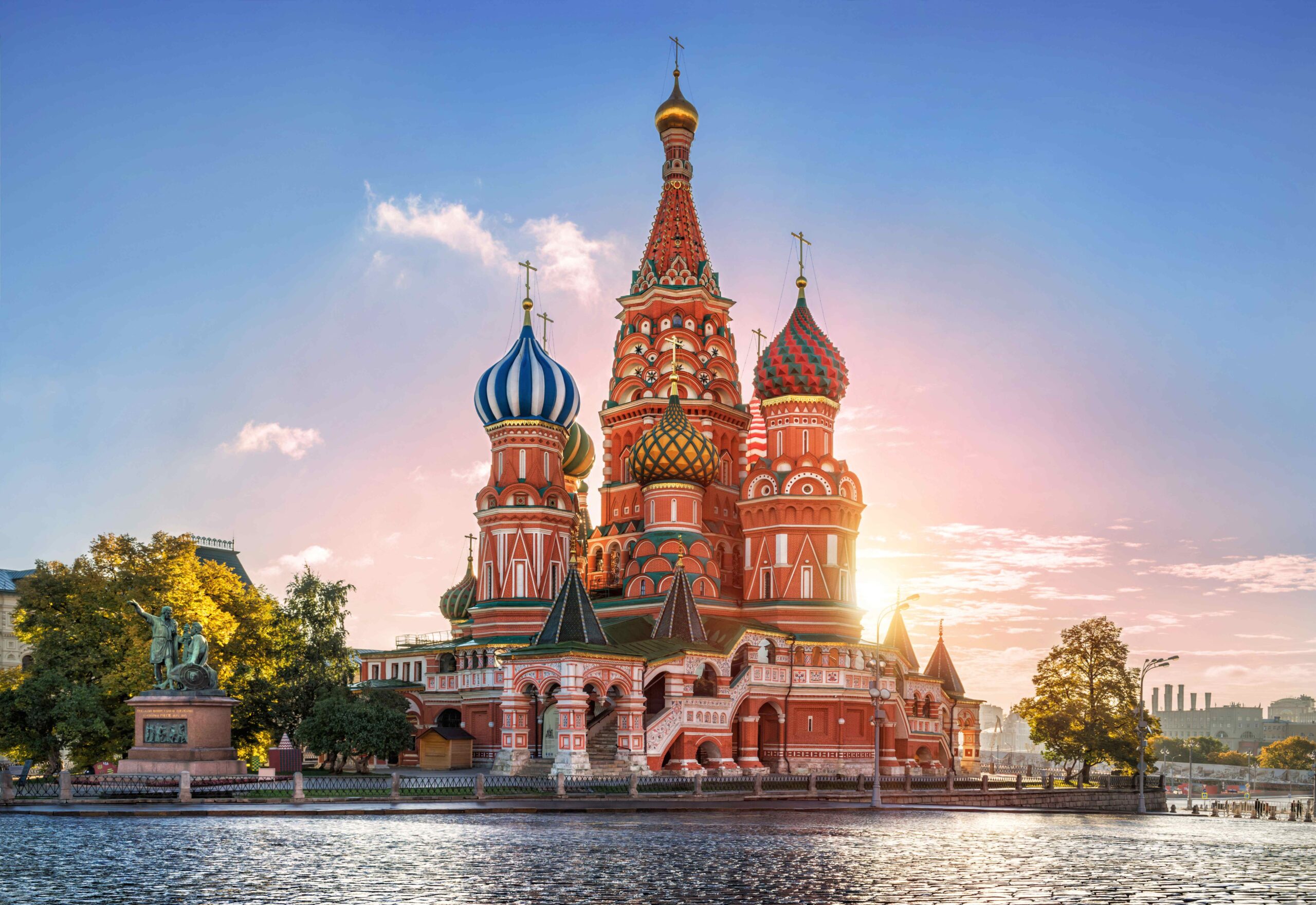 Sunny autumn morning at St. Basil’s Cathedral on Red Square in M